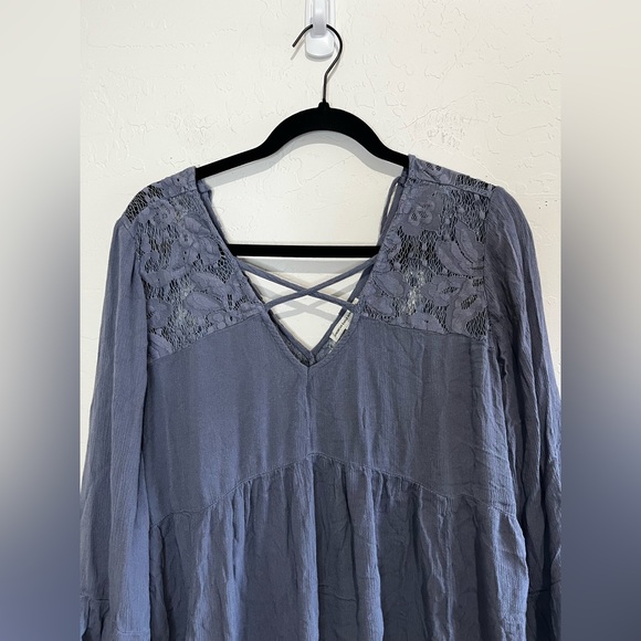 American Eagle Outfitters Lace Detail Top Size XL - Picture 4 of 5